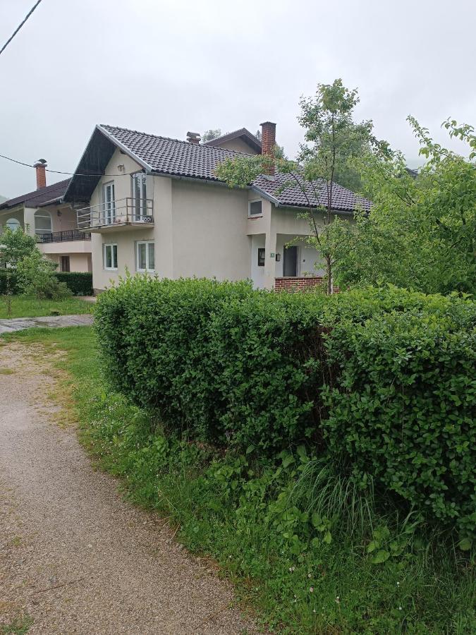 Kuca Za Odmor Una-Mia Kulen Vakuf Eksteriør billede